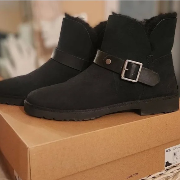 🖤new in box🖤 UGG Australia Women's UGG Romely Short Buckle Boot 'Black - Picture 10 of 10
